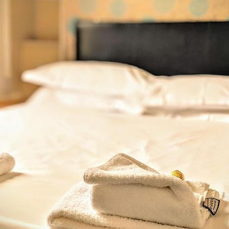 Lifestyle Hotel - Russell Square برايتون المظهر الخارجي الصورة