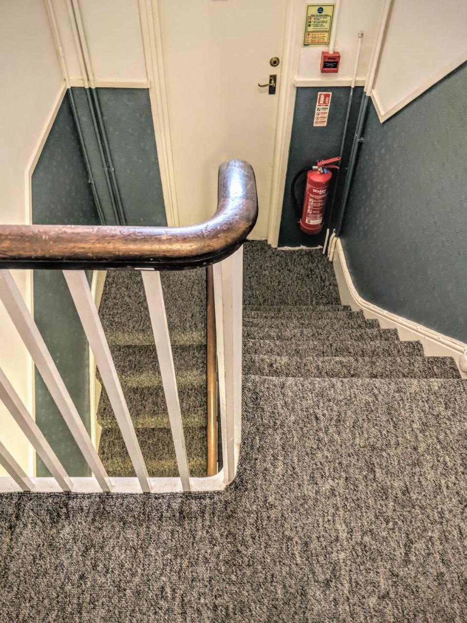 Lifestyle Hotel - Russell Square برايتون الغرفة الصورة
